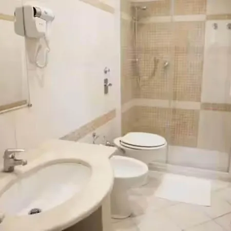 Galmira Apartamento París